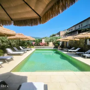  Bed & Breakfast Mas De La Coste